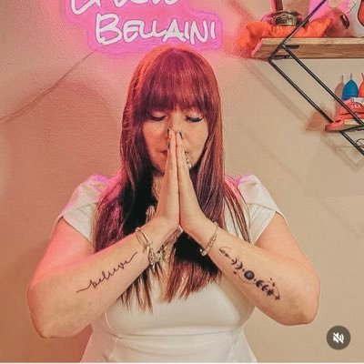 #CoachSexual #LifeCoach #Escritora #SexBlogger #Periodista | #Kabbalista | DoyBesosGordosYApretados publicidad@bellaini.com