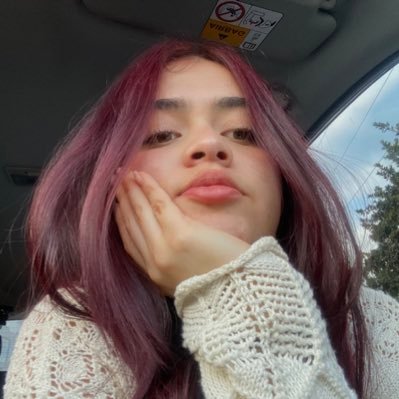 paulagz17's profile picture. 