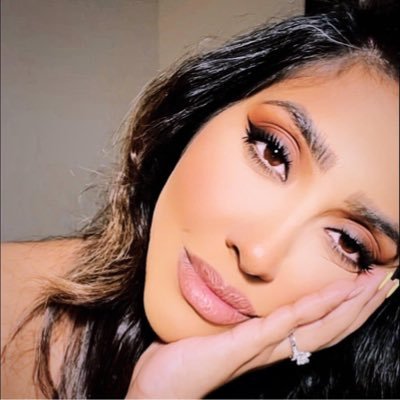 Breathemona's profile picture. I ramble about random thoughts