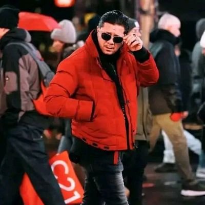 PieroEster94577's profile picture.
