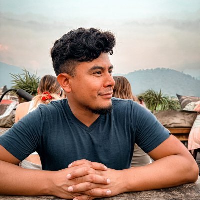 salachatz's profile picture. Called to uncover truth. Grounded in Christ. 🗞️ ✝️ Independent journalism and commentary on:  • Christianity • Politics • Culture