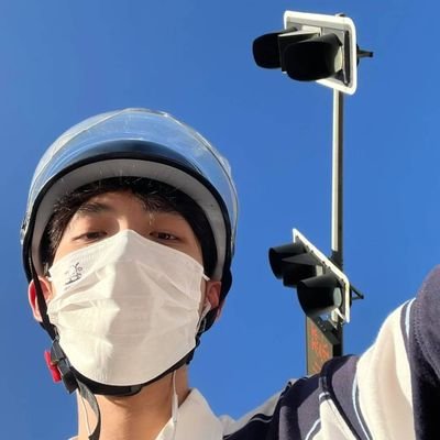 喜欢瑟瑟，偏side，有礼貌一点，只是无聊分享