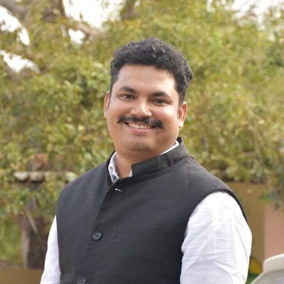 Rakeshkuldeep's profile picture. i am more of a creator and less of a learner, more of an artist, less of an engineer, a soul who takes more decisions by heart and less by mind.