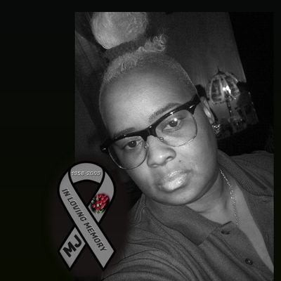 HI👋🏾 MISS.COOKIE HERE; MOM 56 MUSIC LOVER: I ADORE #MICHAELJACKSON 💞MJSUPERFAN/4LIFE #LLTKINGMJJ👑❣️PROTECTIVE OF MJs MEMORY LEGACY.// #BRINGKELLZHOME🏡✊🏾