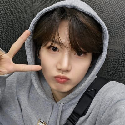 𐙚— 𖤐 my supernova, #준규 ⪩⪨ solely for — t r e a s u r e ੈ✩ —𐙚 (inactive but still here.)