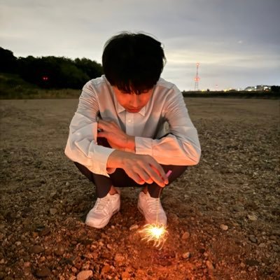 HideLong18's profile picture. 2023年9月からプログラミングの勉強開始｜元市役所勤務▶︎Web制作へ