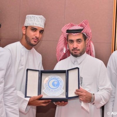 كُل الذين نهضوا بعد السقوط لم يُغيروا أقدامهم بل غيروا أفكارهم .💙