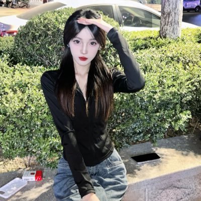 fvv8891's profile picture. 