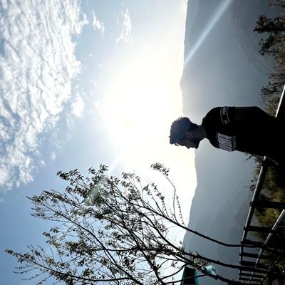 aryaniscoding's profile picture. 