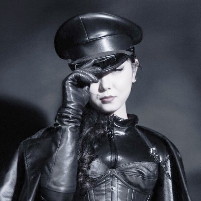 Leather mistress based in Japan
/Artist/
Contemporary BDSM