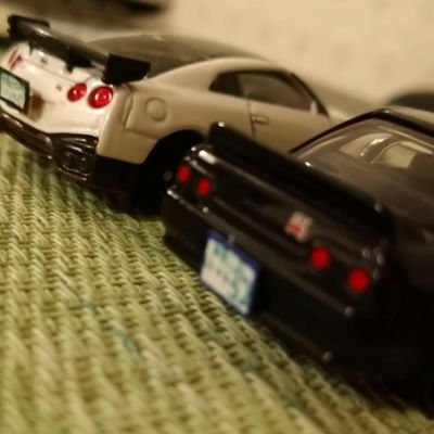 トミカを集めてますがまだまだです…
でんちゃんは金魚の名前です！
トミカが好きです！
一応カーパーキングやってます。
初心者であまりわかりませんがよろしくお願いします🙂‍↕️
※不定期投稿
※通知来ないときあるので反応できなくても許してください…でんちゃんサブ垢→@aozisodesu

無言フォロー大歓迎！