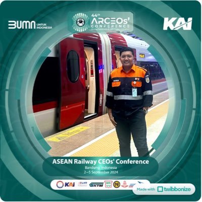 robhyjhanuar's profile picture. Allah SWT, keluarga itu segalanya.