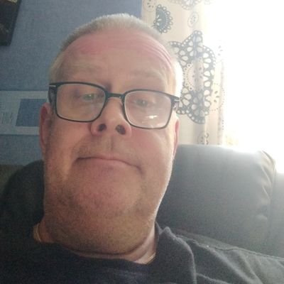 nordinroger14's profile picture. make far envis tror på rättvisa.