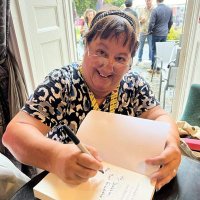 Ann Bloxwich #GoodnightGodBless (@annbloxwich) 's Twitter Profile