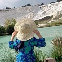 merve🇹🇷🇦🇪 (@merrvefan) Twitter profile photo