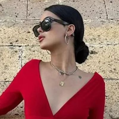 JSatawan's profile picture. I don’t look back unless it’s a good view ✨