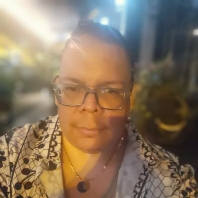 Angelroger's profile picture. Rican living in Uptown looking to meet new people and some fun Top FF