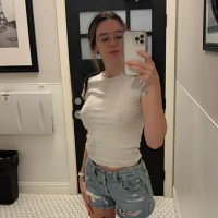 Nelly (@nelly040821) Twitter profile photo