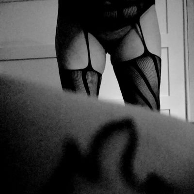 Hot wife and Stag...love the anonymous exhibition..all pics besides retweets are us hope you all enjoy 41F bi 44M bi-courious?
