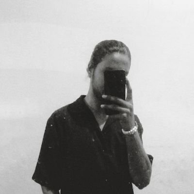 Vinayk2824's profile picture. 👨‍💻 https://t.co/yrHKQLDw2K CSE Student | 💡 Learning Development Skills| 🚀 Exploring Tech & Building Projects