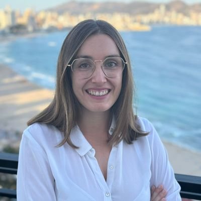 Apoyando a mujeres empresarias a crecer y liderar con éxito, inspiración, recursos, y redes para impulsar tu emprendimiento.