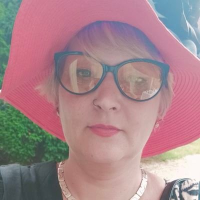 m8lice's profile picture. #Adie c'est rien qu'une pute / #cerveauPourri et #Blonditude / Calimero en cheffe / #Cretine aux #plaisirSimple