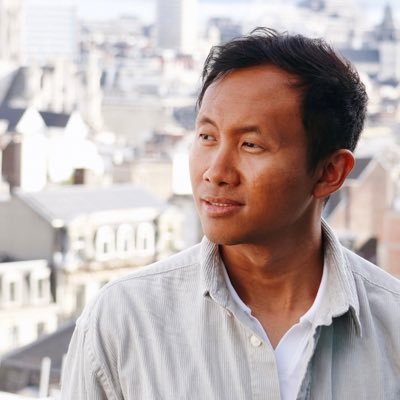 • Francophile & technophile...but ain't pédophile!
• I (re)tweet in Indonesian, French, or English.
• My tweets are personal. | Mes tweets n'engagent que moi.