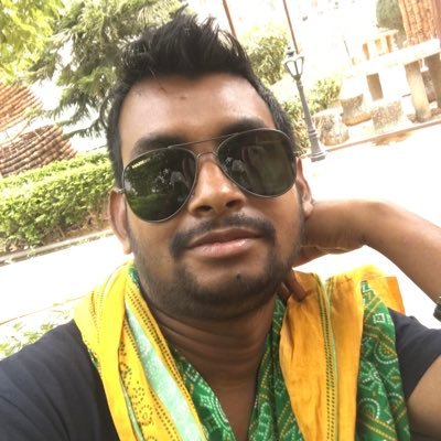 SmrtManjay's profile picture. 