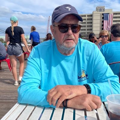 LnRutter's profile picture. 