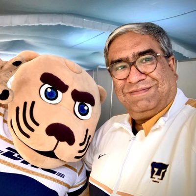 Economista por la UNAM. Convencido de que hay un mejor futuro para México. Siempre comprometido con la democracia, el diálogo y el debate de ideas.