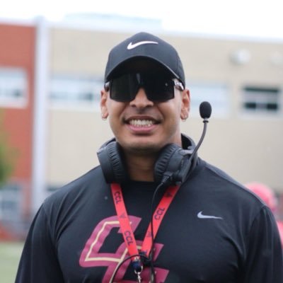Husband 🌹and Father x4// CCL LB coach // certified - Personal Trainer//coach juice//concentration CCL football