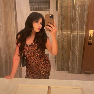 _michellemill's profile picture. 