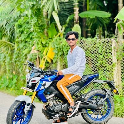 AyetUll85387967's profile picture. 