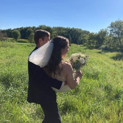 Catholic Man. Married to the beautiful Ellen! ✍ @tabletmag @movieguide @OpenRoadMedia @cworldreport @ubookman @VoyageComics