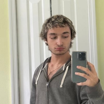 niickbaee's profile picture. 21 | ♓️ | MDNI 18+ |