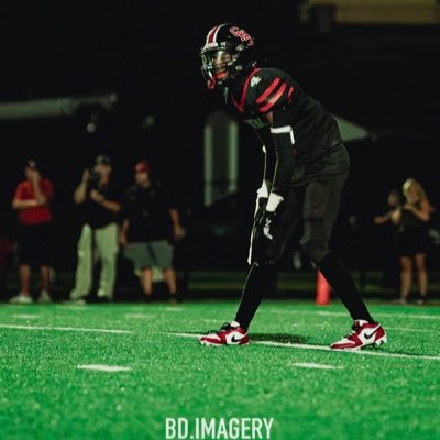 🏈/🏃🏾♂️6’1ATH nikolisdixon@gmail.com 8653640340 100 (10.91) 200 (22.39). 400 (51.23) CO’25