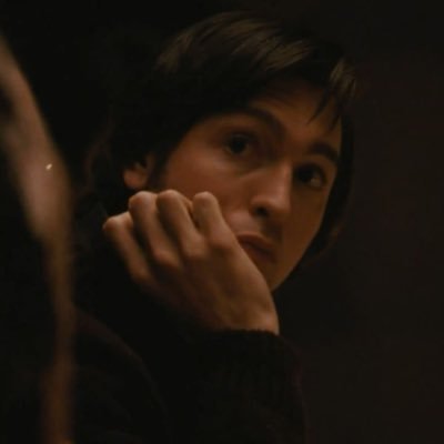 friedgreggs's profile picture. i'd follow you anywhere for love, tom wambsgans. -