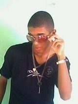 Compositor e Cantor e poeta nas horas certa    ♫