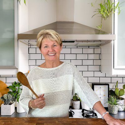 SharyVeress's profile picture. 75-year-old grandma sharing healthy, tasty recipes to nourish body and soul. 🍽️ Cooking with love, living well, and enjoying every bite! #HealthyLiving #Cookin