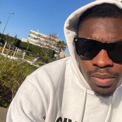 AAffilafall's profile picture. Que deus nos abencoe y nos protejas 🙏🏽❤️. #Tijani📿 #Culers💙❤️