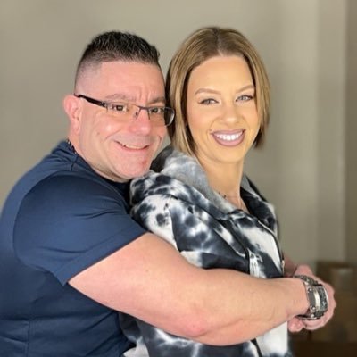 Philgallo33Phil's profile picture. just a couple loving life having fun.