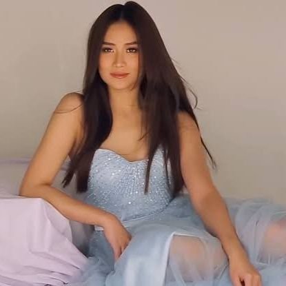 ressiiee's profile picture. J e r e m i a h 29:11 ❤️