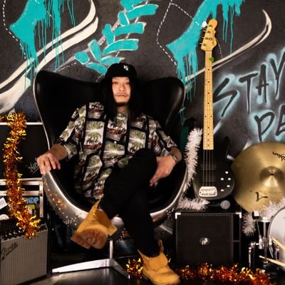 moll_vo_ba's profile picture. ・moll Vocal/Bass　・a.k.a MathTiff