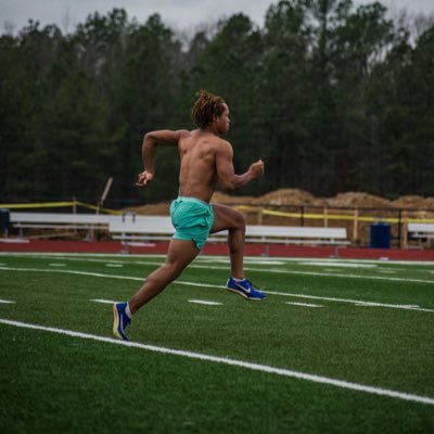 High-school |Class of ‘25 |5’9| 170lbs | 100m | 60m | 200m | 205-835-7424