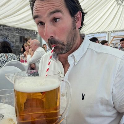 CefinVaughan's profile picture. Ospreys, Neath, Crymych boy, adopted StClears'ian, exRoyal Mail Wales postie of the month June 2016(but dont like talking about it) be safe, be kind, be happy