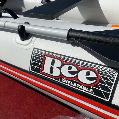 こんにちは!BeeBoatです。ウェーダーからハイボエレキ、フローター、そしてナホダアルミボートまで釣り人がわくわくするようなアイテムを提案いたします。 詳しくは、弊社運営BeeBoat販売のホームページまで。以下のURLからお越しください。お問合せ用電話番号080-5035-9898お電話もお気軽にお掛けください。