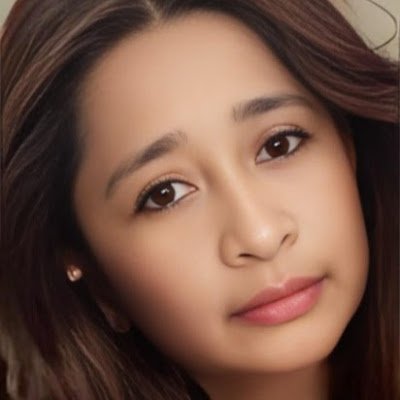 RoseannAqu19963's profile picture. 