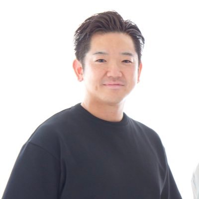 【億を目指す人のためのマインドコーチ】 ◾️ノート1冊で習慣と思考プログラムを覚醒 ◾️1日15分で脳のメカニズムを利用した潜在意識の書き換え ◾️2,500年前から続く人間真理に基づいた思考整理術