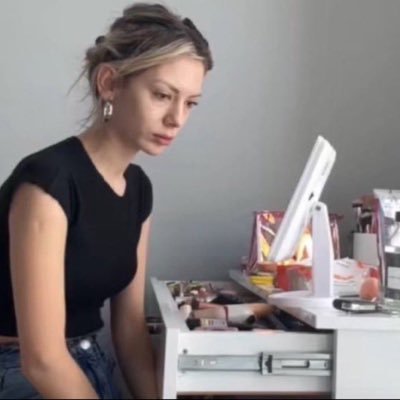 zorkardesimzor's profile picture. cozemezsin gerginim dakka da 10 twit girerim. bir gun sevilecegim.