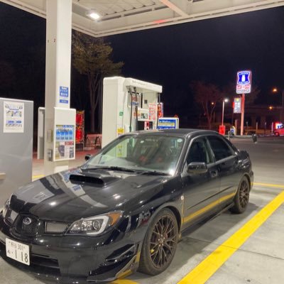 BCgk4BtOHwWgKXv's profile picture. 埼玉 黒い鷹とコケを飼育してしています。 ドリフトもしたいと思っている 日光42.2秒